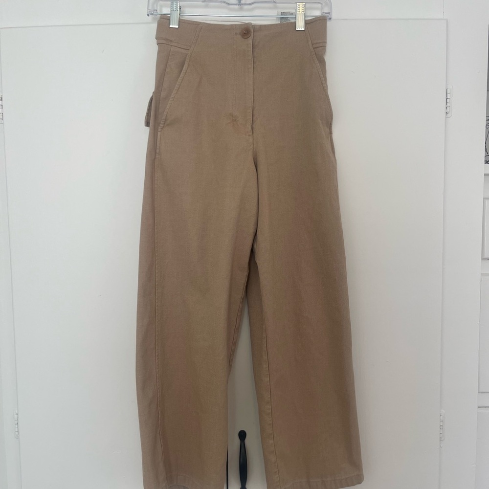 Women’s Khaki Pants